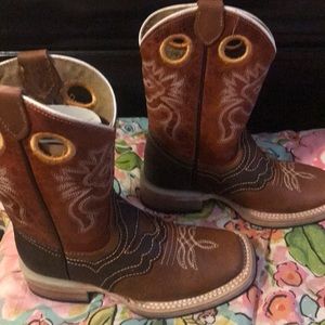 Boys cowboy boots
